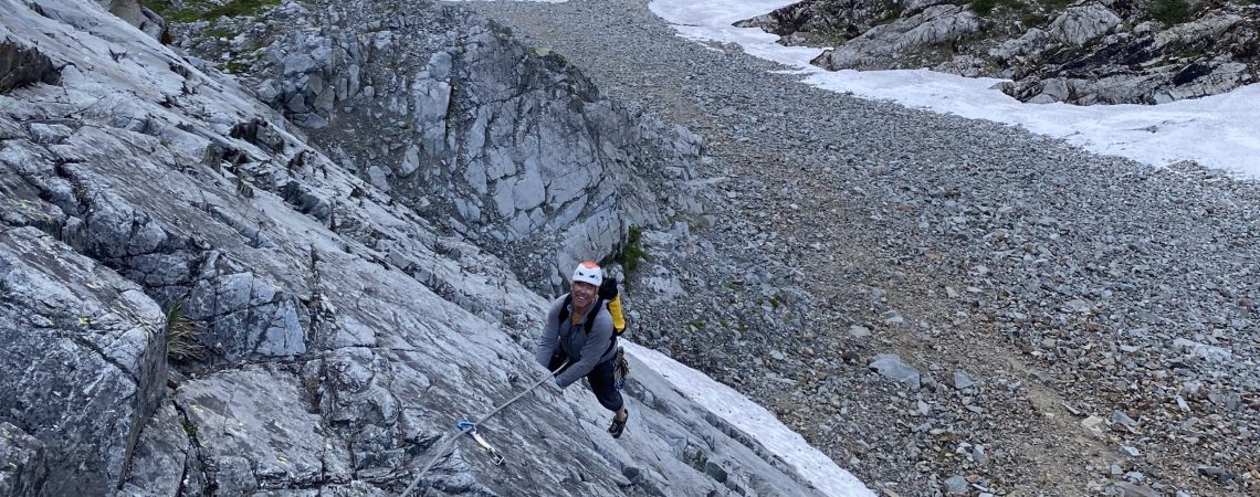 Matt Schonwald following pitch 4 on Voie de Chaise on Chair Peak near Snoqualmie Pass. Photo by Ian Nicholson