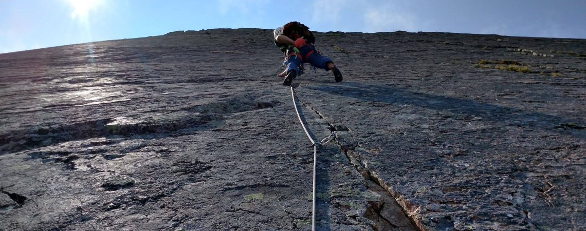 Ian Nicholson leads the immaculate 5.8 splitter crux pitch of True Grit